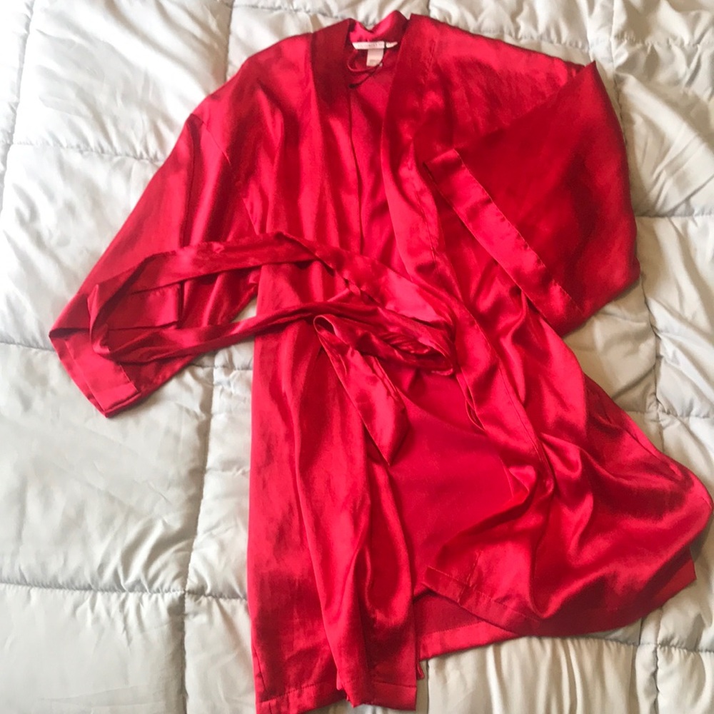 Brand new Victoria’s Secret robe
